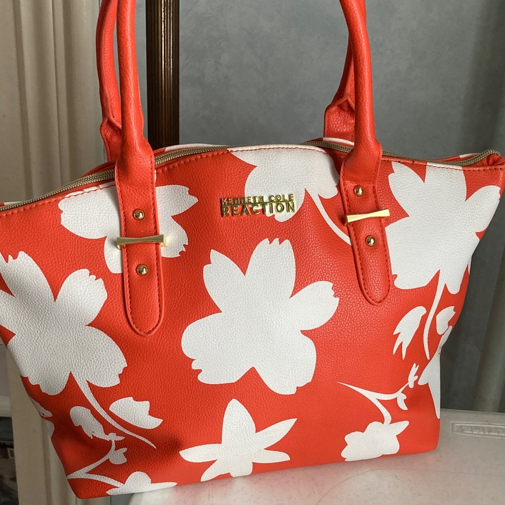 Kenneth Cole Reaction Floral Tote in Orange & White